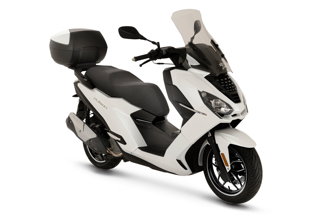 PEUGEOT PULSION 125 ACTIVE EURO 5 BLANC NACRE SATINE image peugot pulsion 125 active euro 5