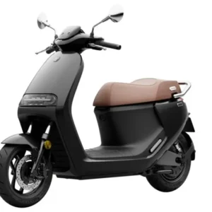 Segway E150S scooter électrique 50cc noir brillant style urbain